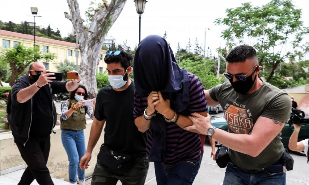 Ο γελοίος ισχυρισμός του δικηγόρου του 22χρονου σάτυρου
